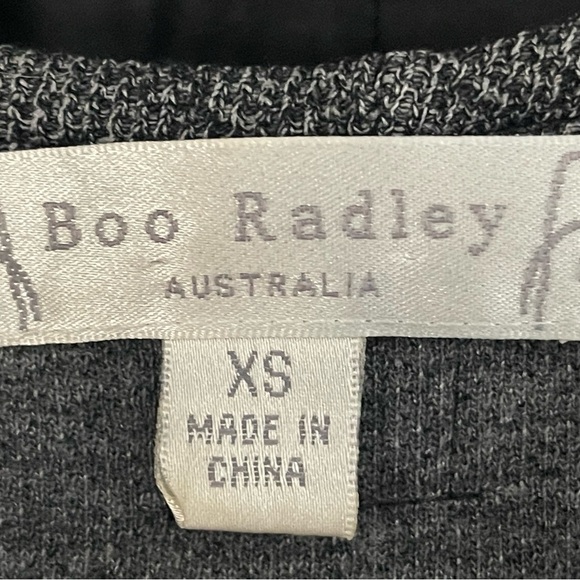 Boo Radley Australia Avant Guarde Gray Sleeveless Full Front Zip Dress, Artsy XS - Picture 3 of 9